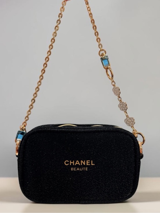 Chanel Beaute Handbags - CHANEL Beauté Black Glitter Cosmetic Bag w/Gold Chain Strap + Camila detail NIB